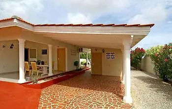 Hotel Belnem Villas Bonaire, Santo Eustáquio e Saba