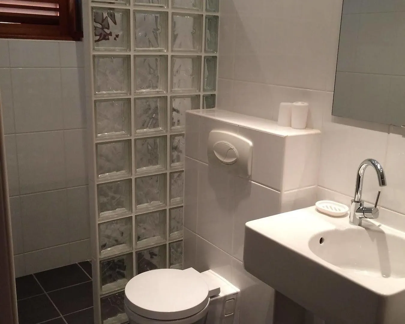 Belnem Villas 0*,